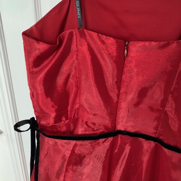 Vintage Alfred Sung floor length strapless Gown - Picture 8 of 10